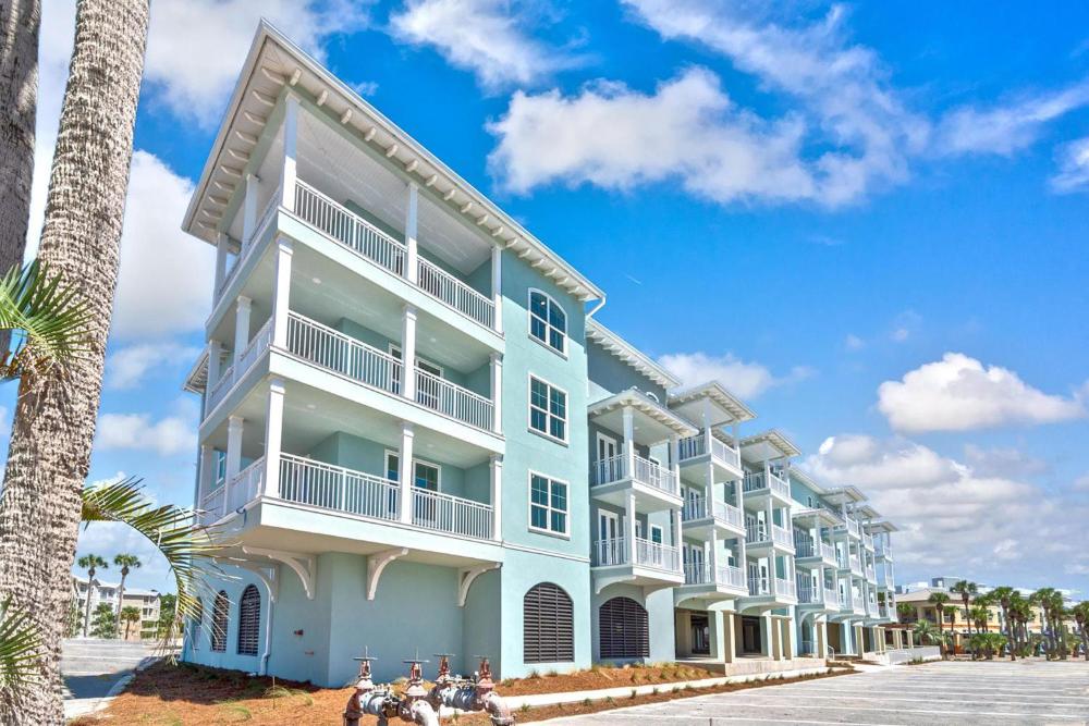 Gulf Place Residences 109